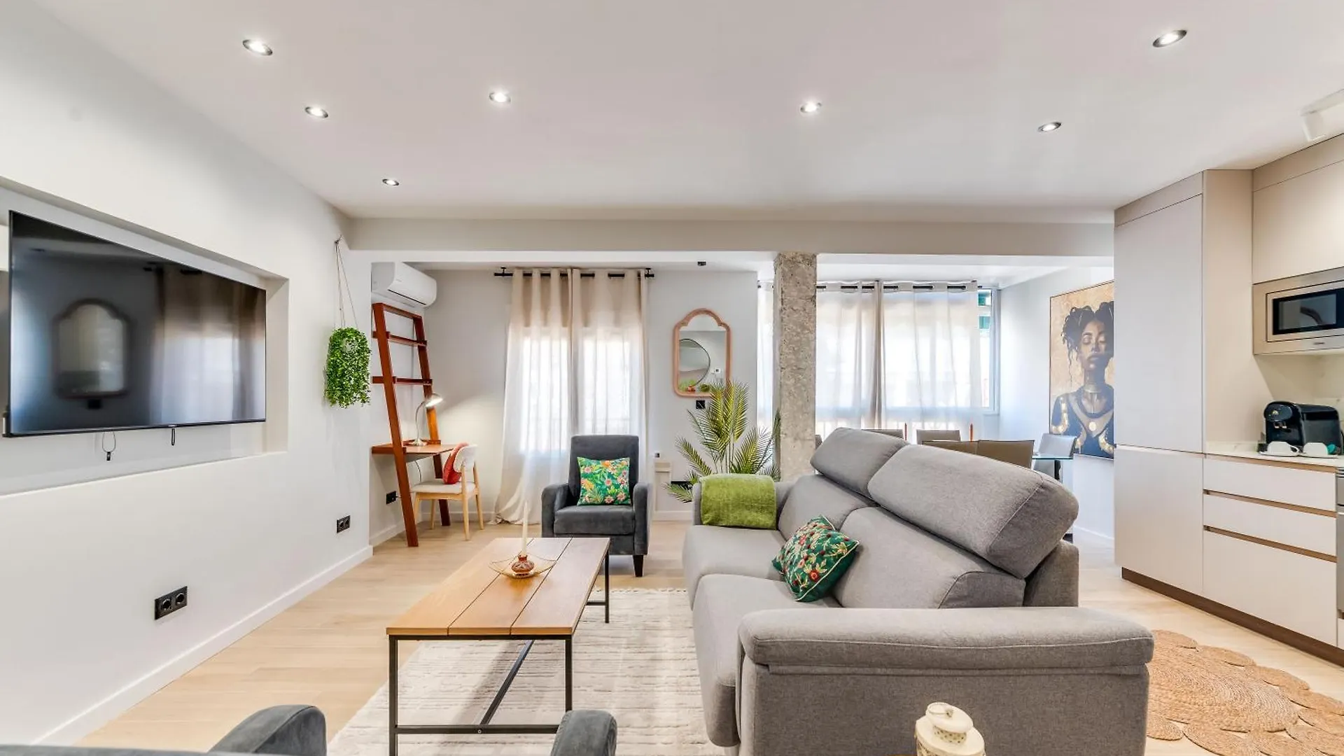 Victoria Lux 100 Apartment Malaga